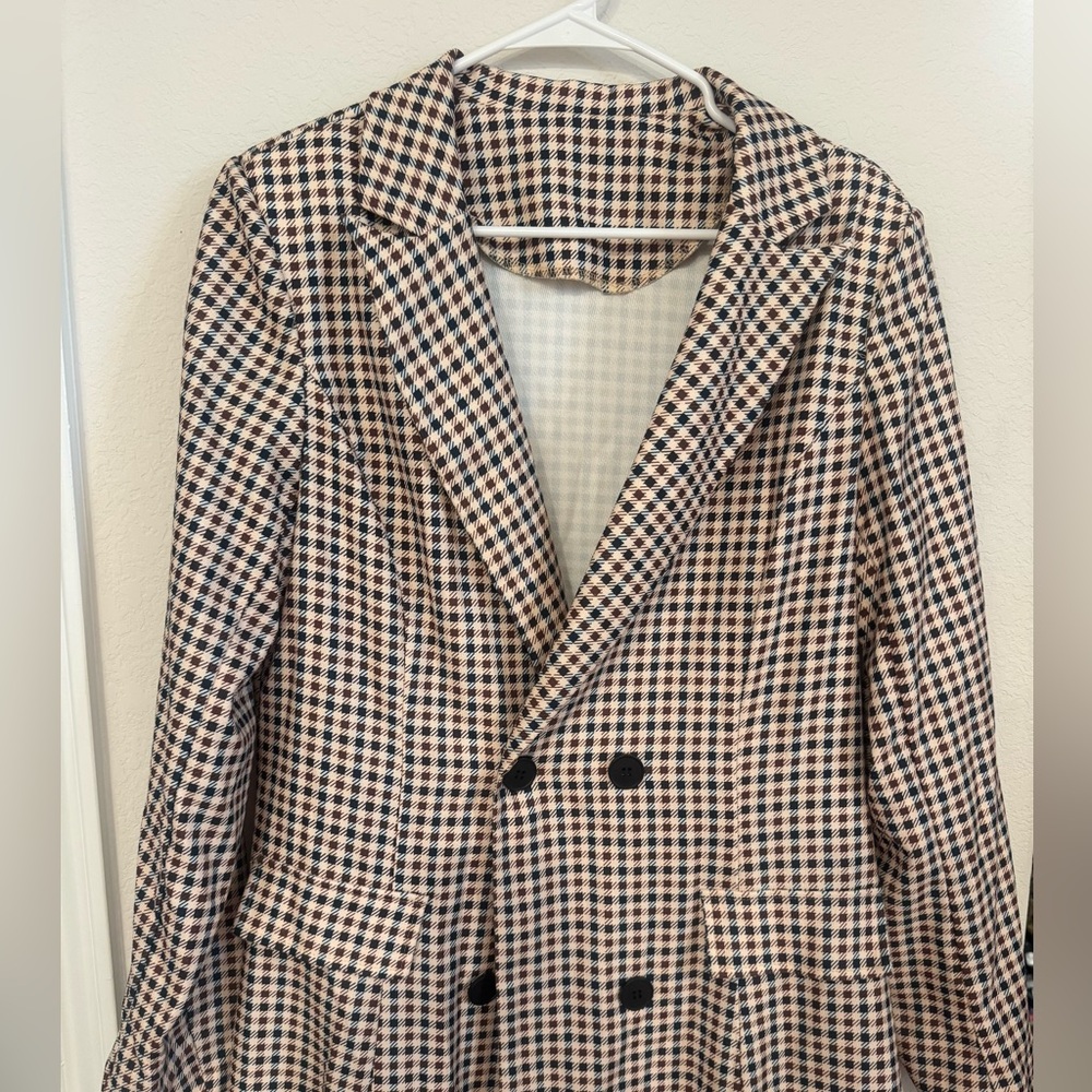 Plaid Double-Breasted Blazer